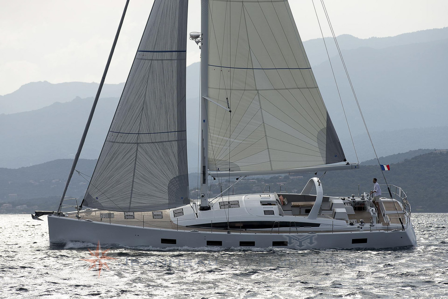 Voilier JeanneauYachts 64, voilier de croisière à Marseille - Yacht Mediterranee
