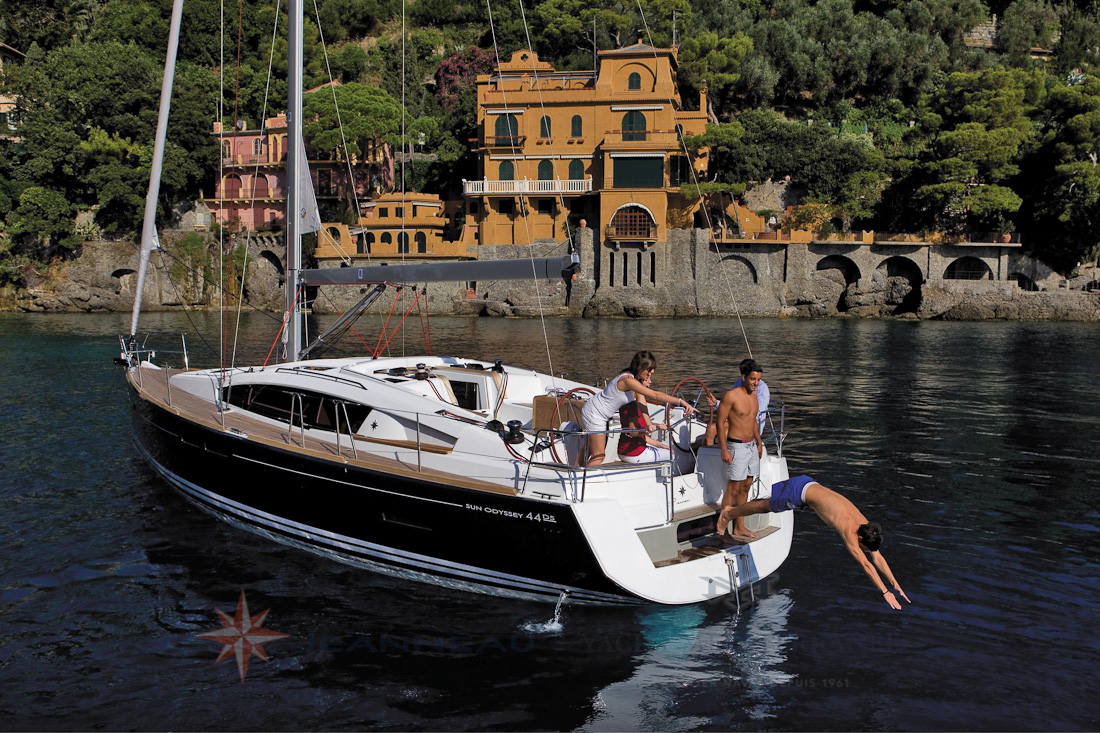 Voilier Jeanneau Sun Odyssee 44 DS, voilier à Marseille, Yacht Méditerranée.