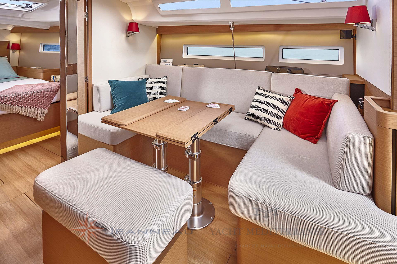 Sun Odyssey 440 par Jeanneau bateaux, la nouvelle génération de Sun Odyssey - Jeanneau Marseille