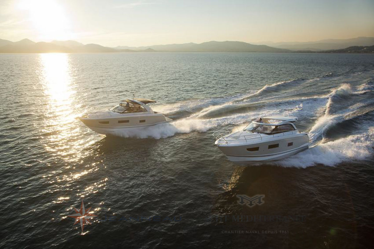 Bateau moteur Jeanneau Leader 40 bateau a Marseille Yatch Méditerranée