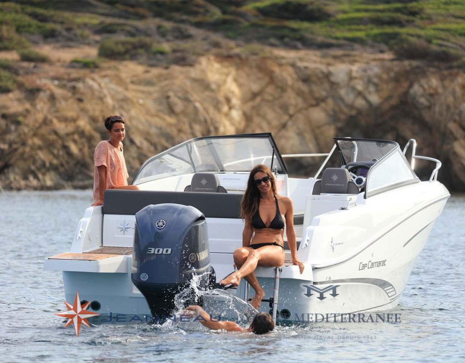 Le nouveau Cap Camara BR Bow Rider 7.5BR bateau moteur in board Jeanneau bateau à Marseille Yatch-Méditerranée