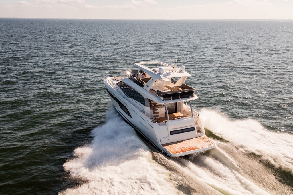 PRESTIGE_630-yacht-mediterannee-jeanneau-marseille-luxury-yachts-15 Prestige Yacht Division – Prestige 630 – Yacht Méditérranée Marseille nice cannes – Luxury Yachts