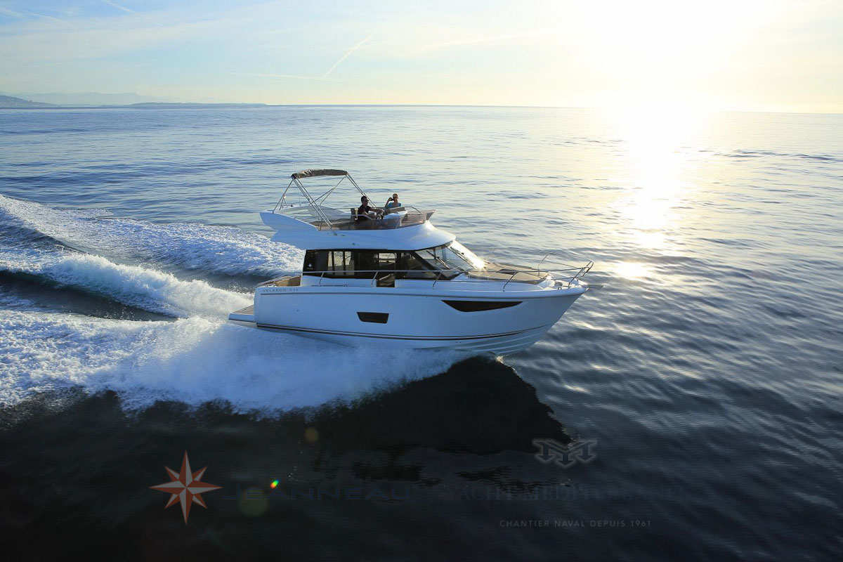 bateau-in-board-Jeanneau-velasco-37f-bateau-a-Marseille-yatch-mediterranee-5-2 Jeanneau VELASCO 37F bateau de croisière Marseille - Yatch Méditerranée Marseille