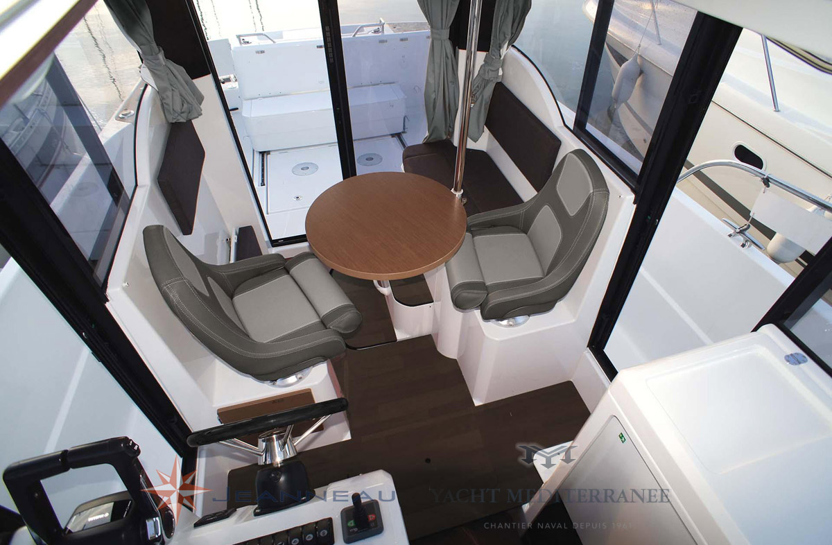 Bateau Hors bord Jeanneau Merry Fisher 875 Marlin – Yacht Méditerranée Marseille vente de bateaux neufs et occasions