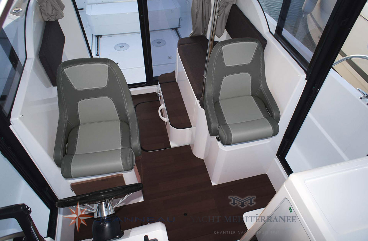 Bateau Hors bord Jeanneau Merry Fisher 875 Marlin – Yacht Méditerranée Marseille vente de bateaux neufs et occasions