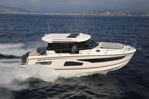Merry-fisher-1095-Essais clients Jeanneau et Prestige Cannes-bateau-moteur-Jeanneau-bateau-a-Marseille-yatch-mediterranee Essais clients Jeanneau et Prestige Cannes - Jeanneau Merry Fisher 1095 - Yacht Méditerranée Marseille