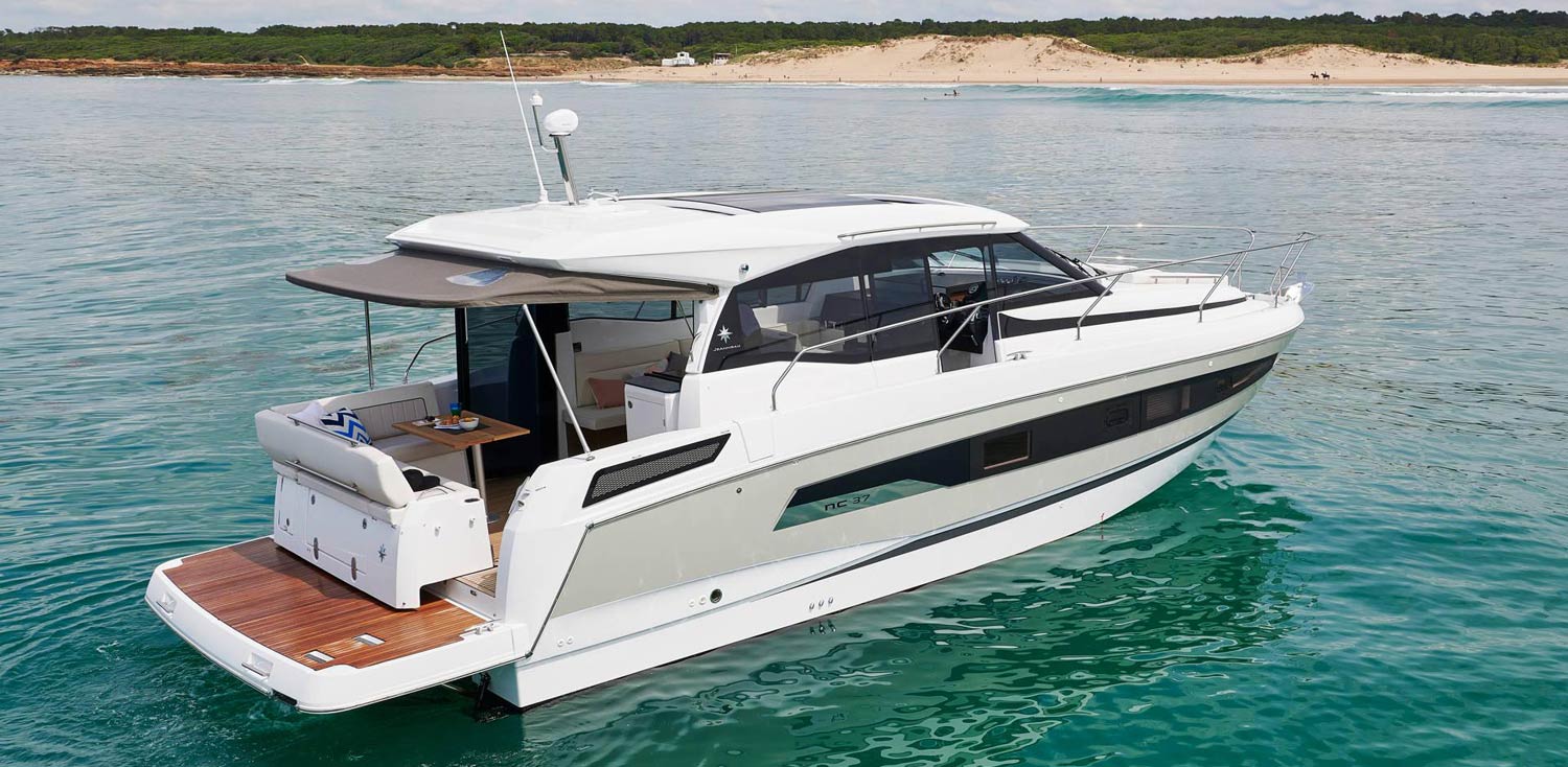 Jeanneau NC37 nouveauté 2018 - Jeanneau Marseille - Yacht Méditerranée
