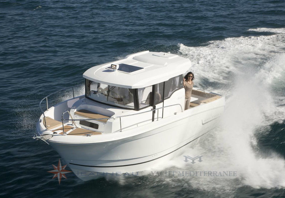 Yacht Méditerranée Marseille Jeanneau Merry Fisher 855 Marlin Bateau Hors bord