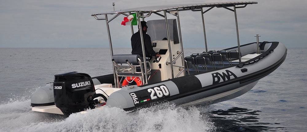 Semi-Rigide-Bwa-Professional-Super-Pro-261-Marseille-3