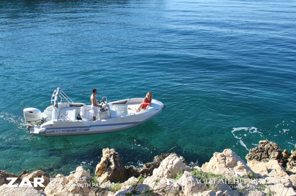 Semi-rigide-Zar-57-WD-Marseille-4 Semi rigide ZAR 57 Welldeck Yacht Méditerranée Marseille