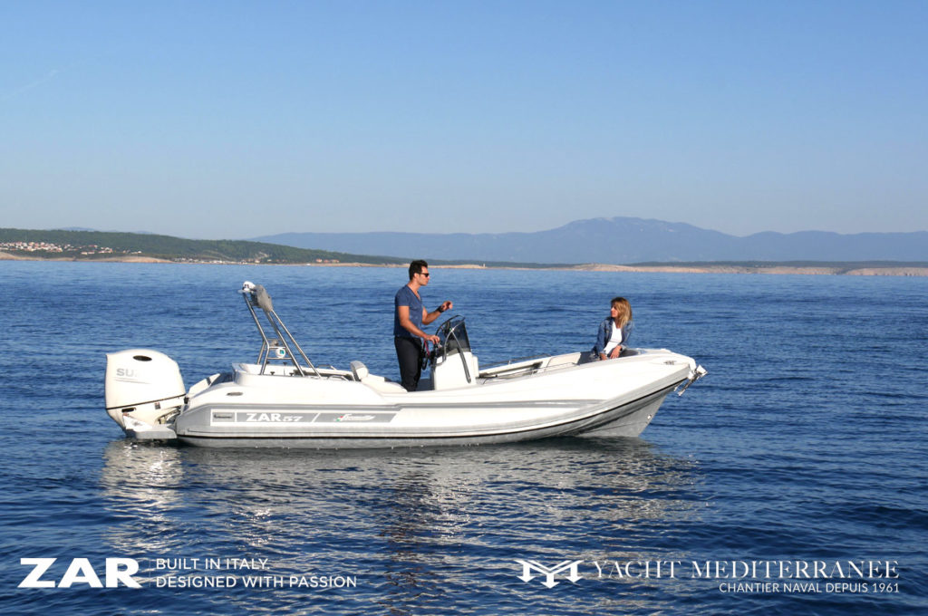 Semi-rigide-Zar-57-WD-Marseille-6 Semi rigide ZAR 57 Welldeck Yacht Méditerranée Marseille