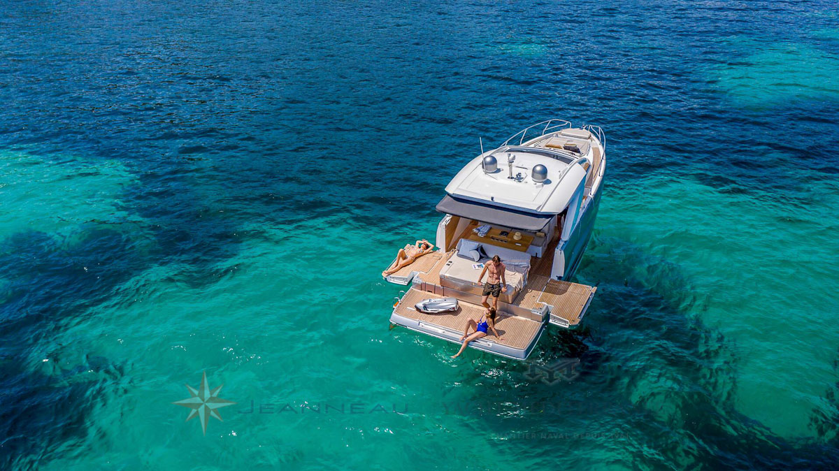 jeanneau DB 43 IB yacht mediterranee Marseille nice Monaco cannes-18 jeanneau DB 43 IB yacht mediterranee Marseille nice cannes Monaco