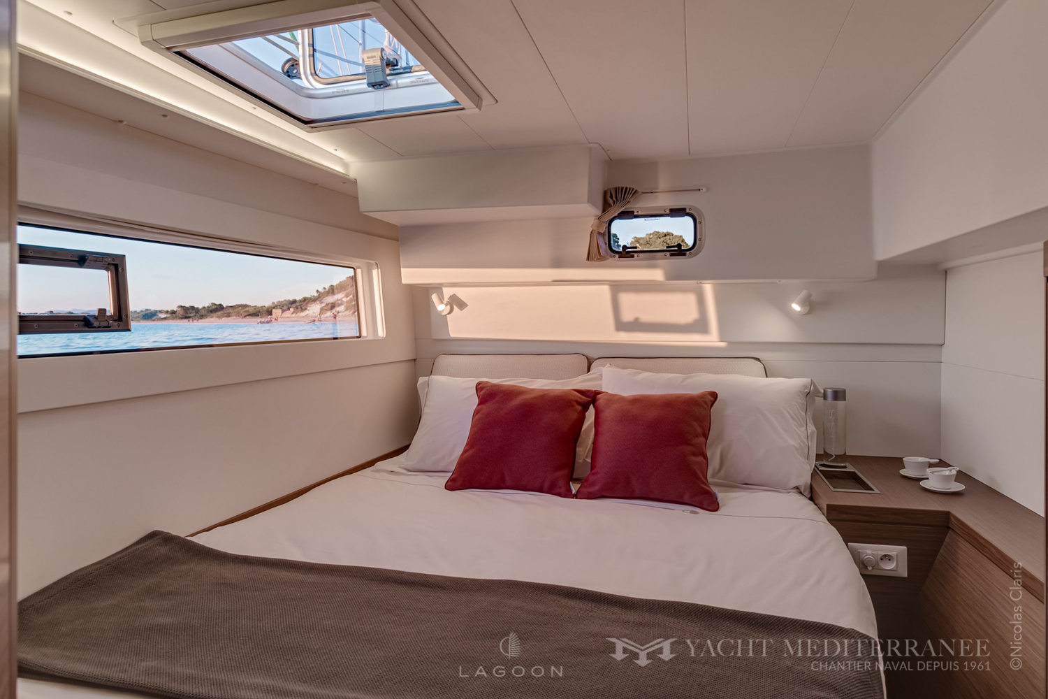 Catamaran-Lagoon-40-Yacht-Mediterrannee-concessionnaire-Lagoon©Nicolas-Claris-7
