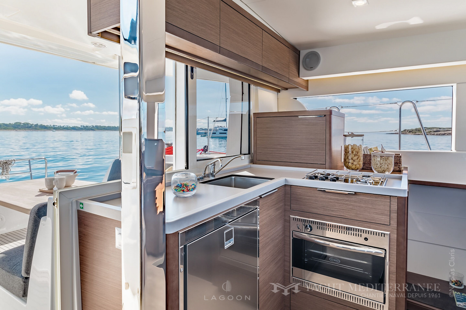 Catamaran-Lagoon-40-Yacht-Mediterrannee-concessionnaire-Lagoon©Nicolas-Claris-8