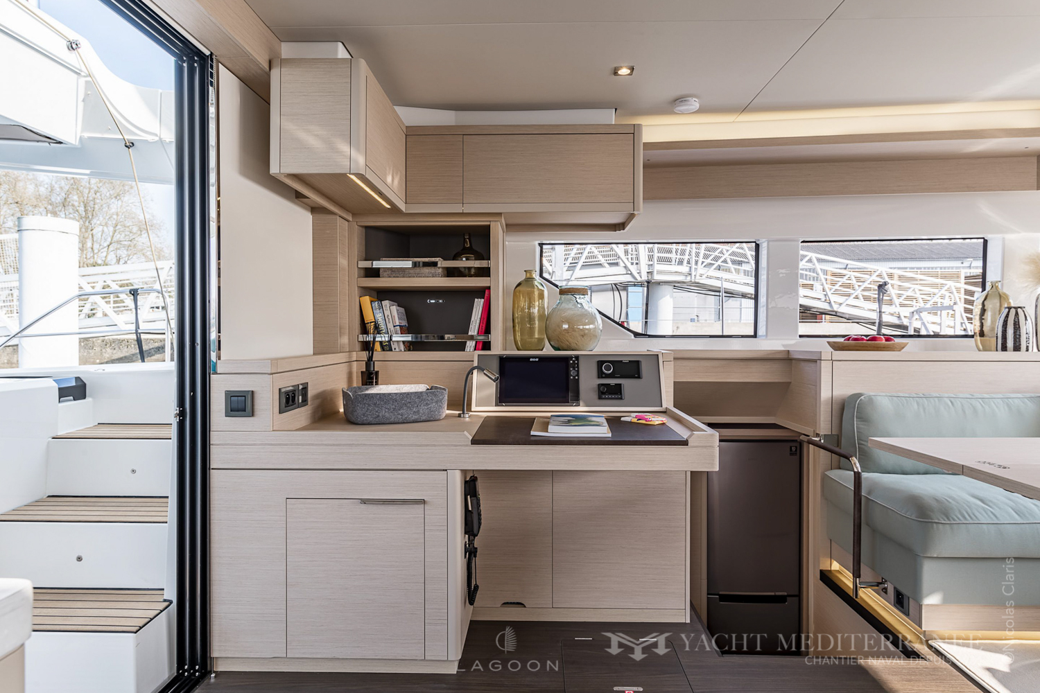 Catamaran-Lagoon-55-Yacht-Mediterrannee-concessionnaire-Lagoon©Nicolas-Claris-10