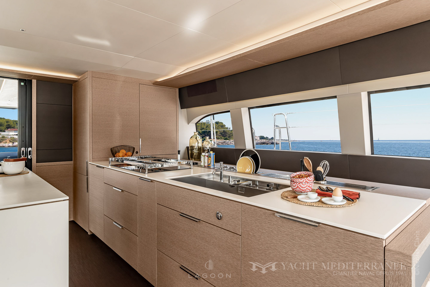 Catamaran-Lagoon-65-Yacht-Mediterrannee-concessionnaire-Lagoon©Nicolas-Claris-19