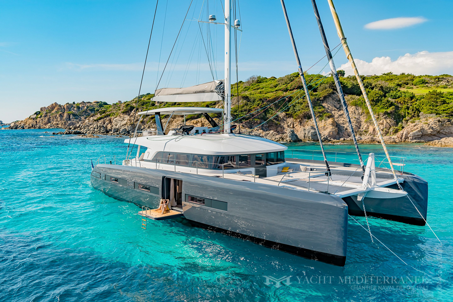 Catamaran-Lagoon-77-Yacht-Mediterrannee-concessionnaire-Lagoon©Nicolas-Claris-1