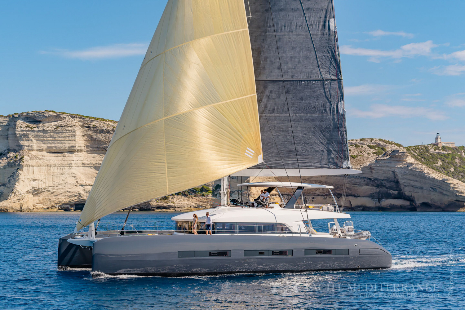 Catamaran-Lagoon-77-Yacht-Mediterrannee-concessionnaire-Lagoon©Nicolas-Claris-21