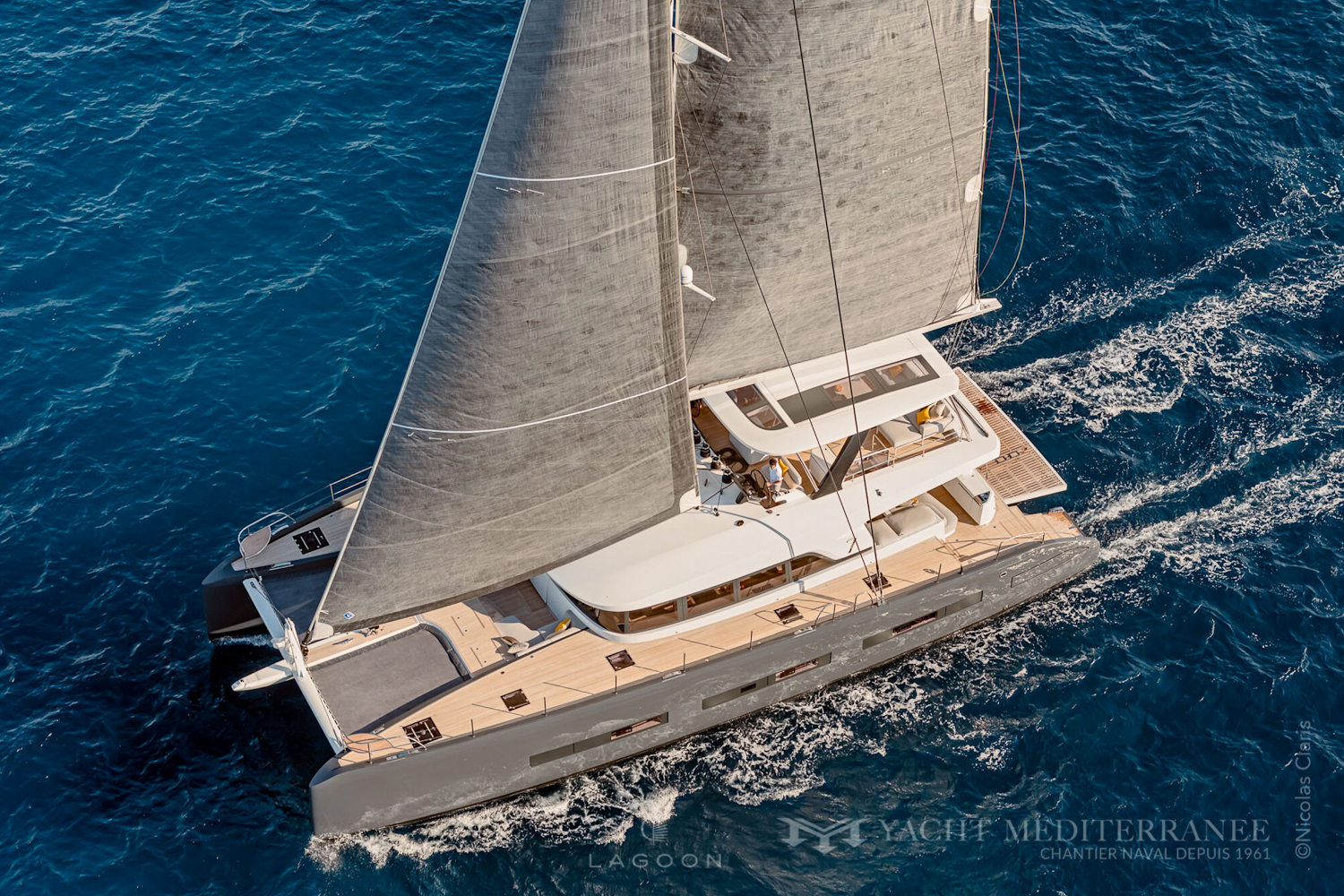 Catamaran-Lagoon-77-Yacht-Mediterrannee-concessionnaire-Lagoon©Nicolas-Claris-26