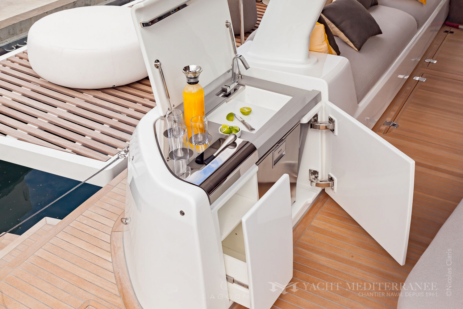 Catamaran-Lagoon-77-Yacht-Mediterrannee-concessionnaire-Lagoon©Nicolas-Claris-7