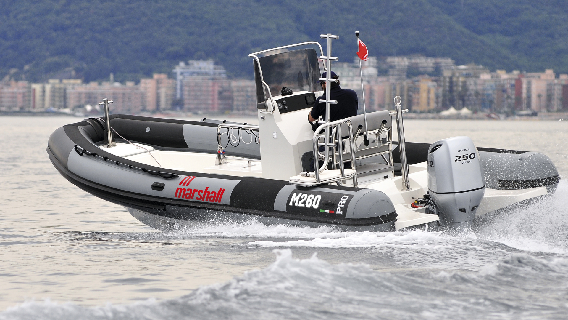 MARSHALL-Pro-260-BWA-Yacht-Mediterranee-Marseille-4 MARSHALL Pro M260 BWA Yacht Méditérranée Marseille