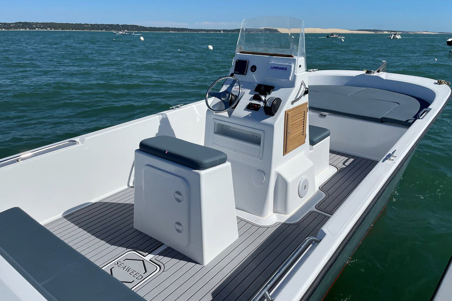 Seaweed 675 bateau open peche promenade Marseille-2