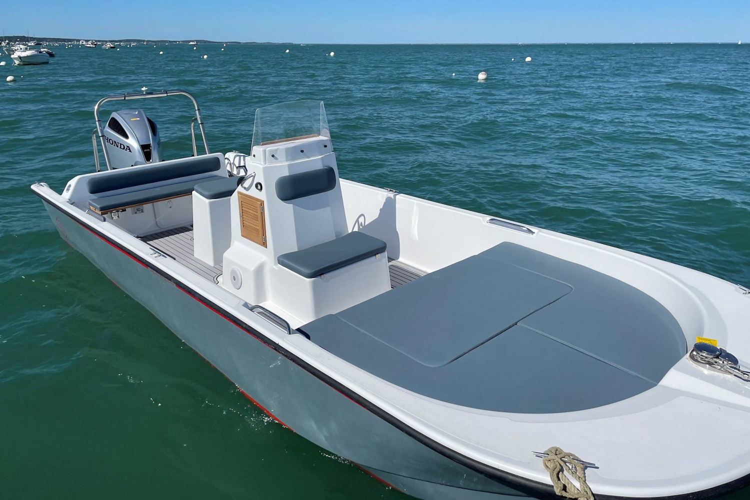 Seaweed 675 bateau open peche promenade Marseille-3