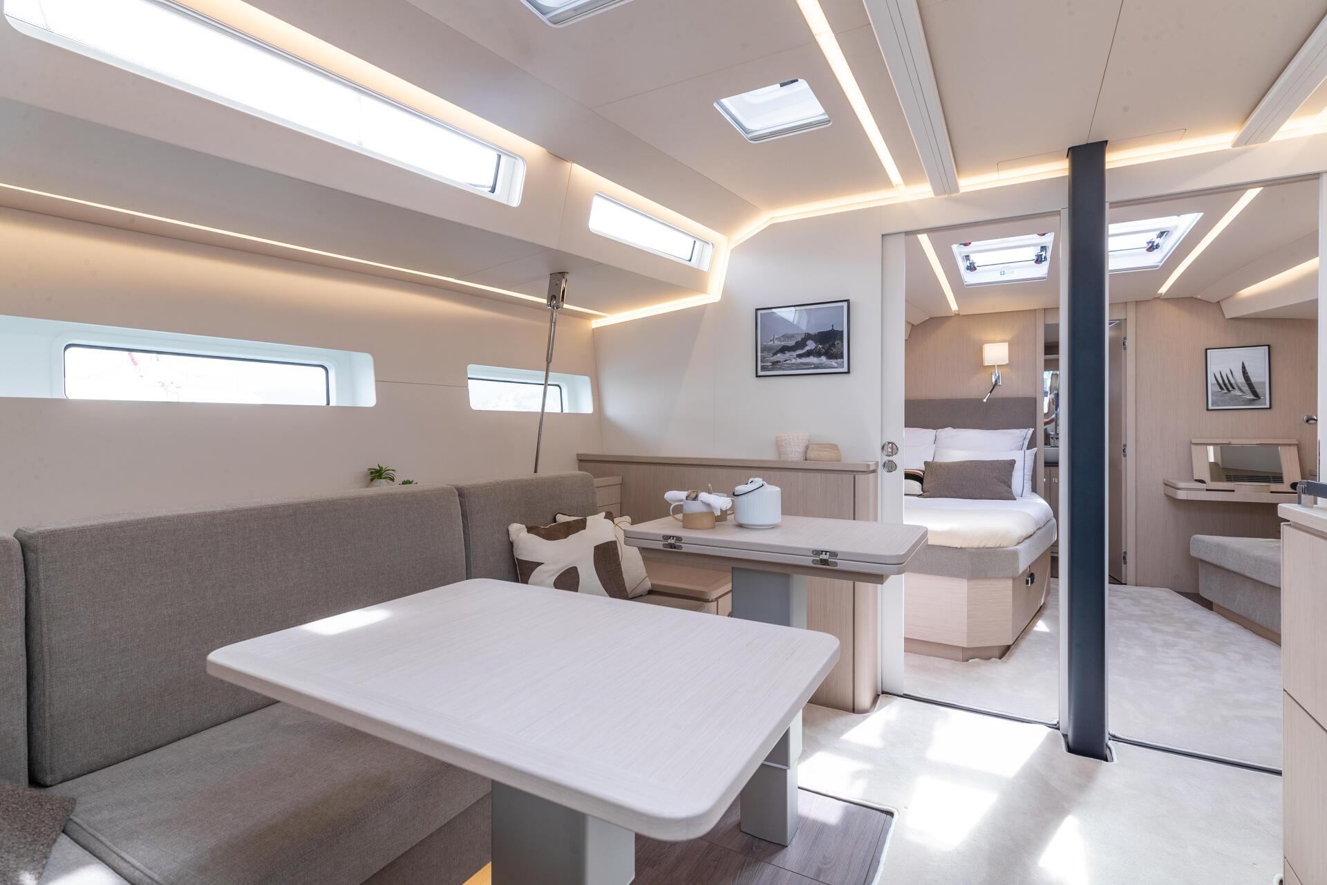 Interieur Voilier Jeanneau Yacht 55 Marseille-7