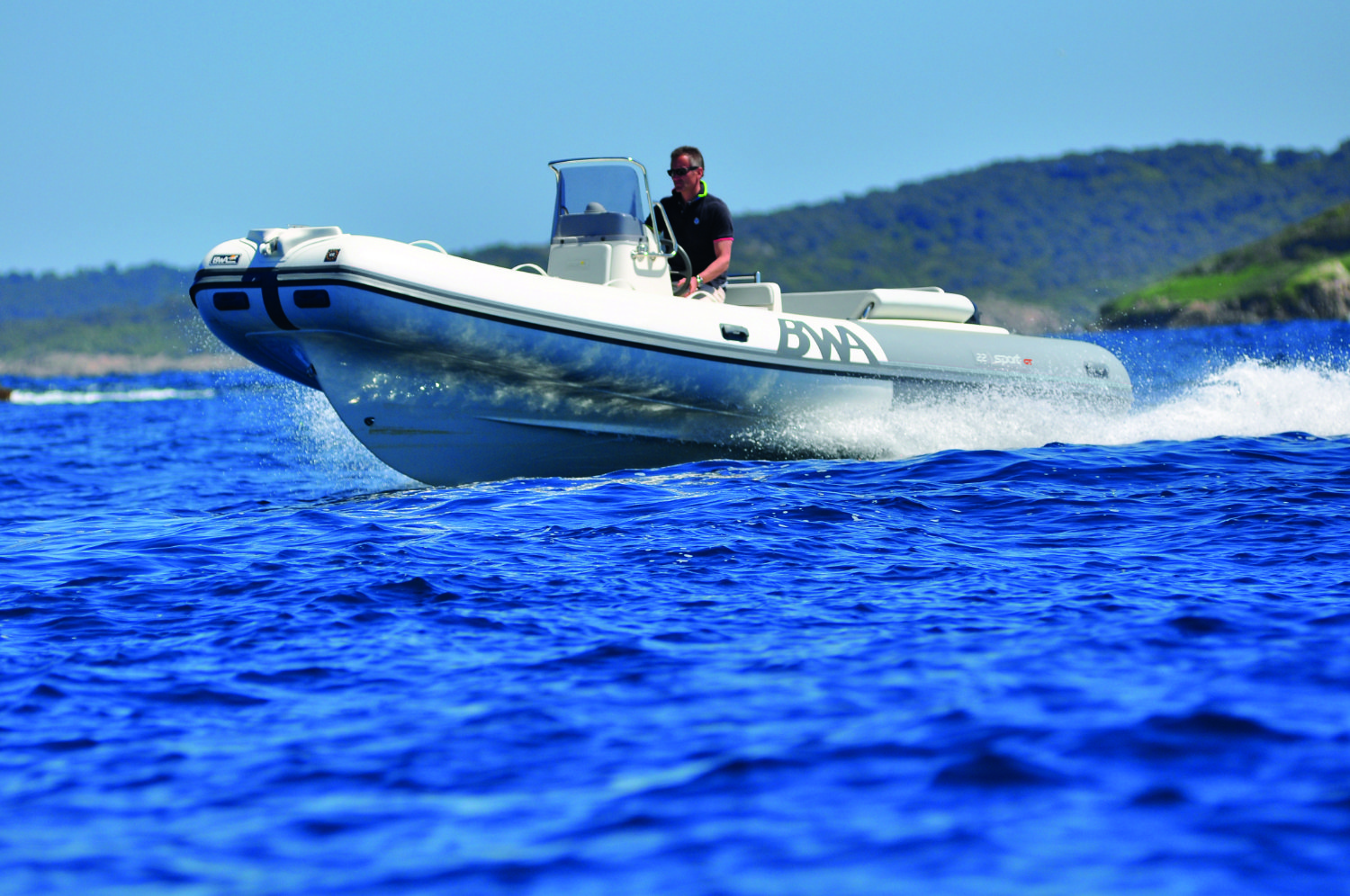 BWA Sport 22 GT Yacht Mediterranee - BWA Marseille11