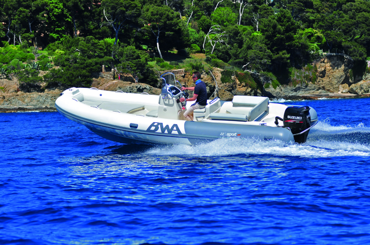 BWA Sport 22 GT Yacht Mediterranee - BWA Marseille6