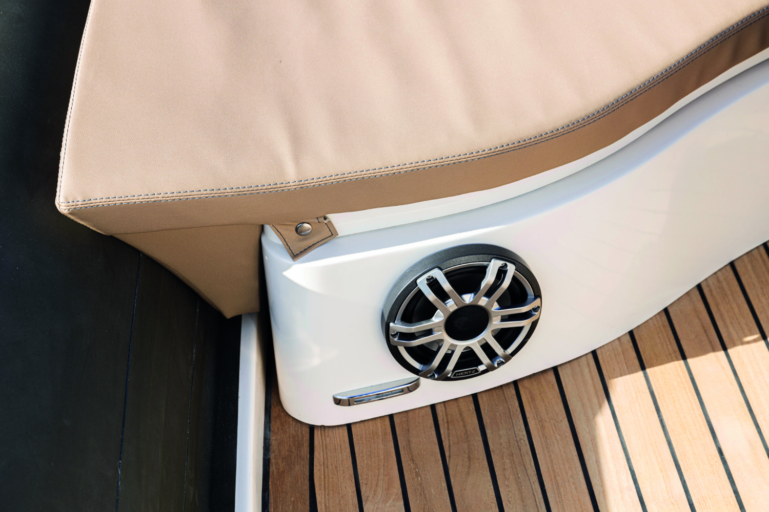 BWA Sport 33 GTO Yacht Mediterranee - BWA Marseille25