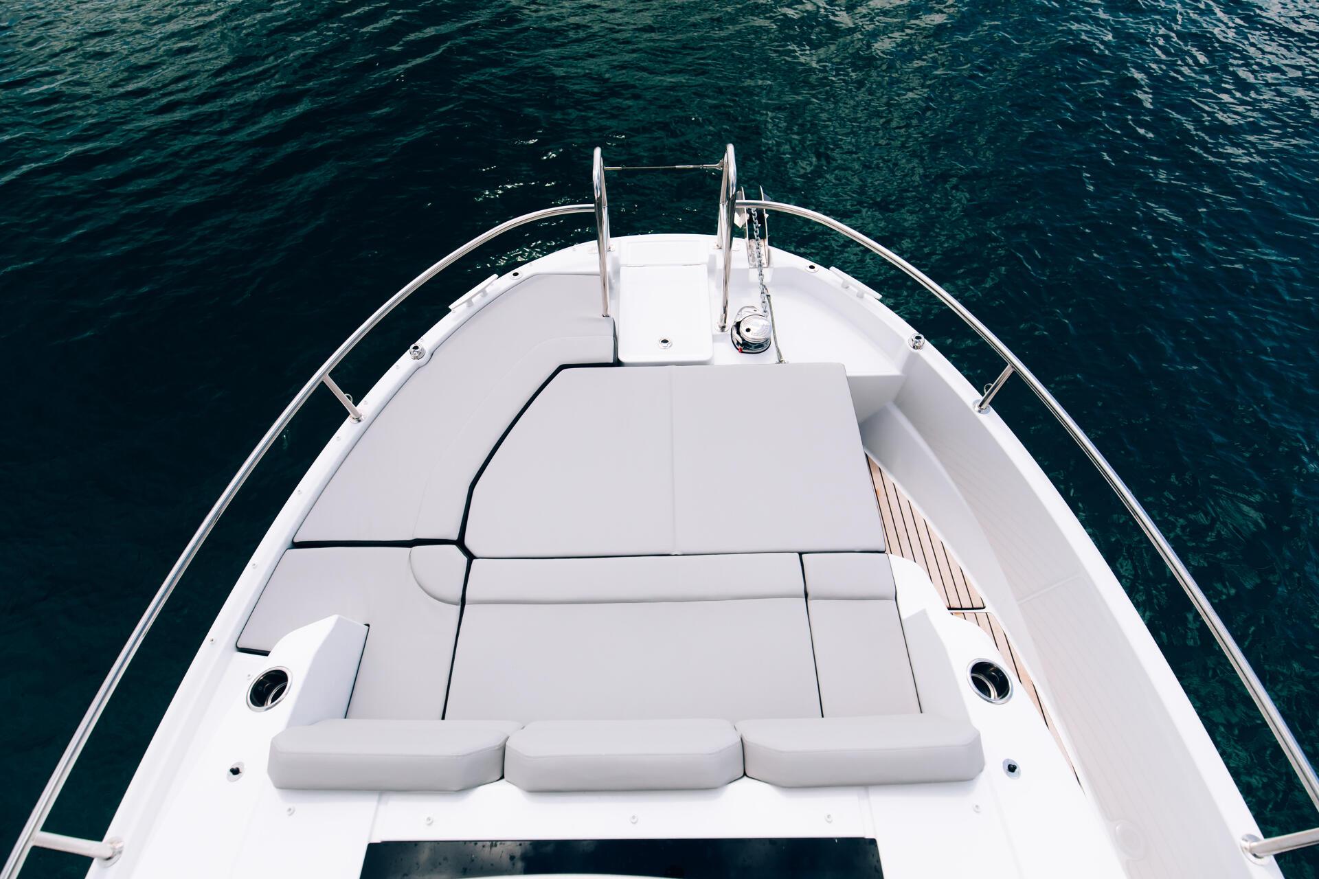 Jeanneau-Merry-fisher-895-S2-marseille-yacht-mediterranee00017 a boat Merry fisher 895 S2 on the water