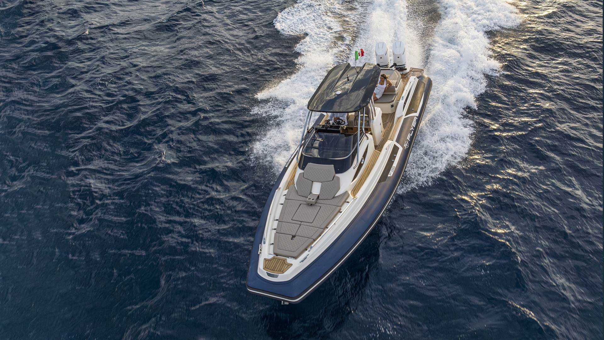 BWA flyer 36 Yacht Mediterranee Marseille_8