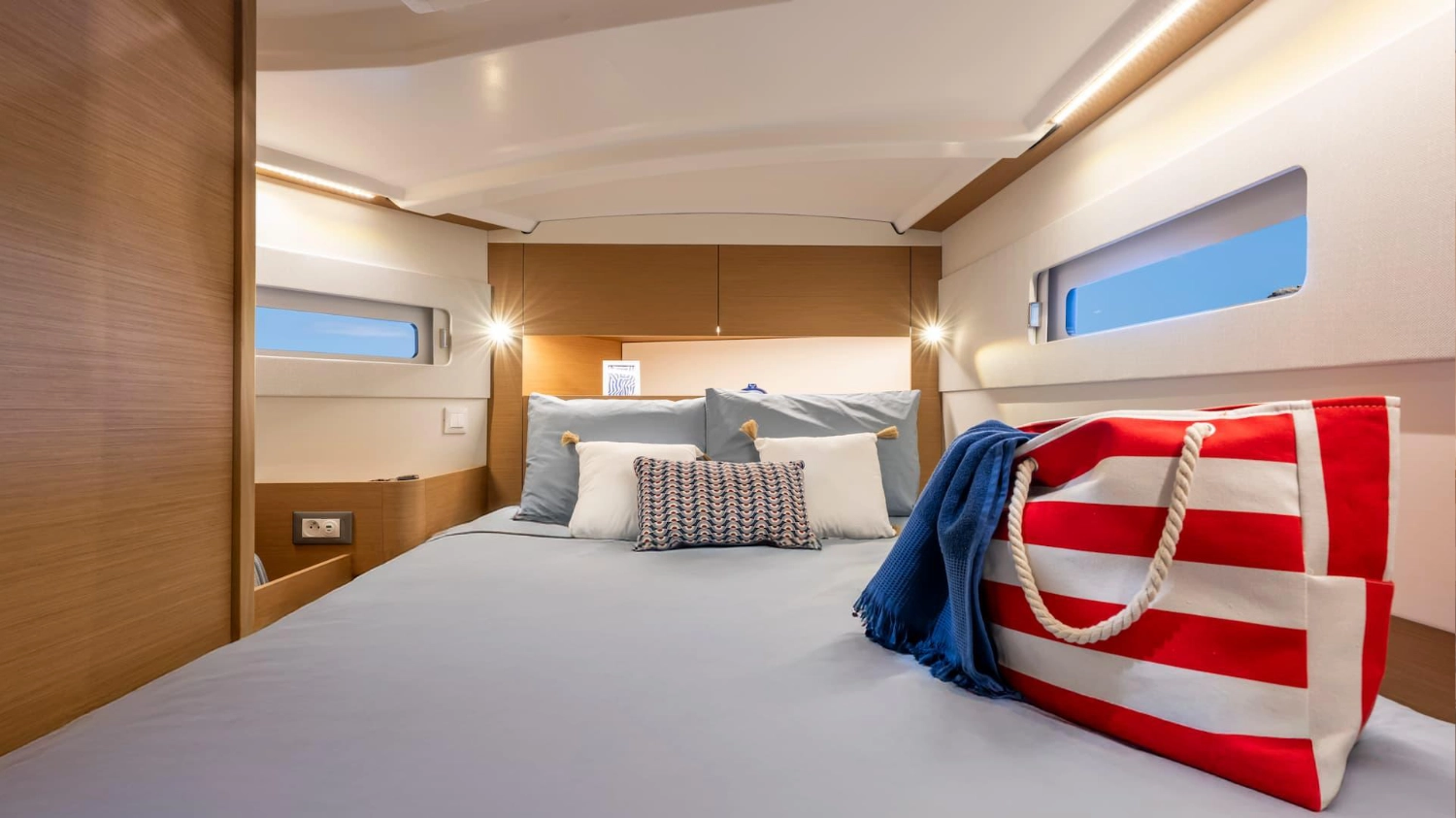 15-sun-odyssey-415-jeanneau-marseille