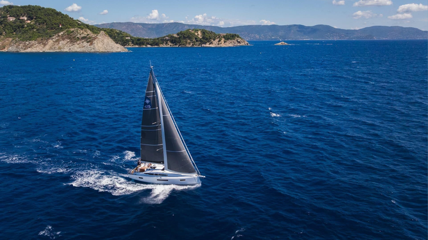 2-sun-odyssey-415-jeanneau-marseille