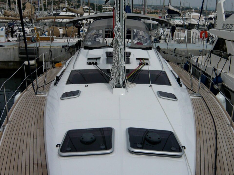 Yacht Méditerranée bateau neuf et occasion Marseille Pointe Rouge