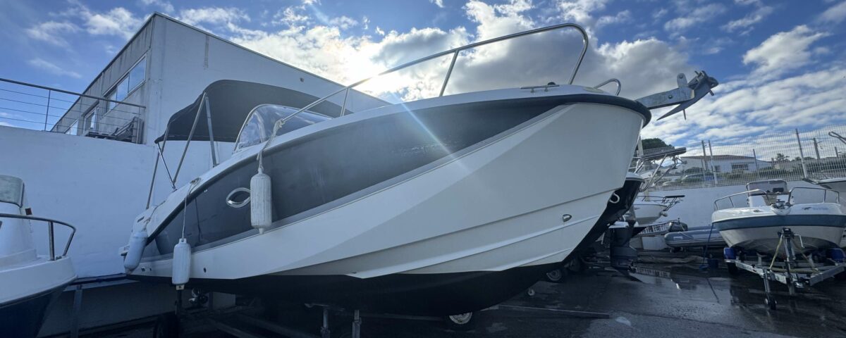 Yacht Méditerranée bateau neuf et occasion Marseille Pointe Rouge